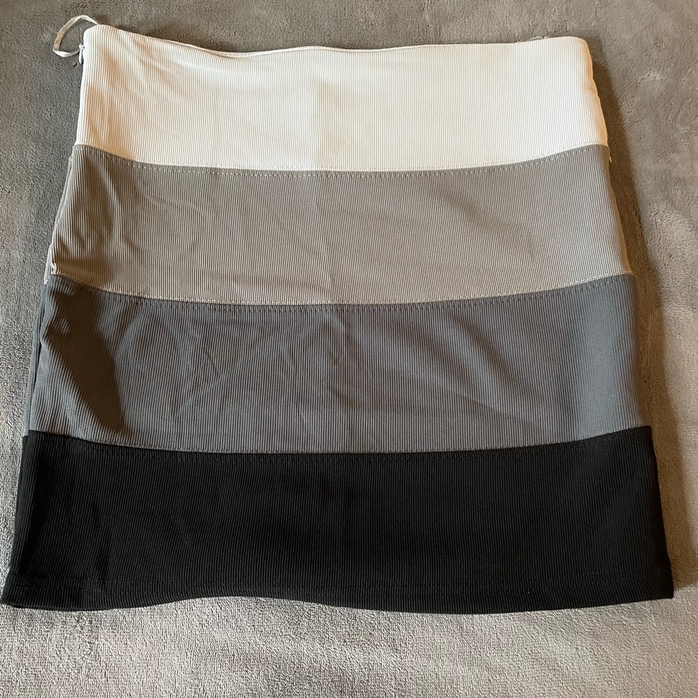 Poof Couture black and gray striped bandage mini skirt L